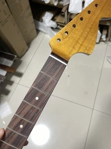 Stainless steel 21 fret Roasted maple guitar neck for jazzmaster Body Rosewood。4 - Picture 1 of 6