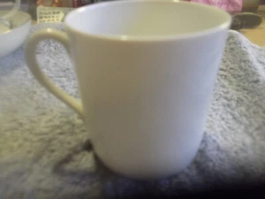 Porzellanmanufaktur Nymphenburg Kaffeebecker weiss Topzustand - Bild 1 von 4