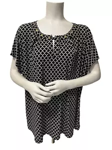 NWT Notations Women's Black&White Geo Round Embellished Neck Short Sleeve Sz 3X - Picture 1 of 14
