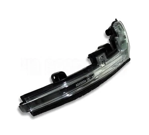Range Rover Sport Vogue (13-22) Evoque Right Side Door Mirror LED indicator Lens - Picture 1 of 8