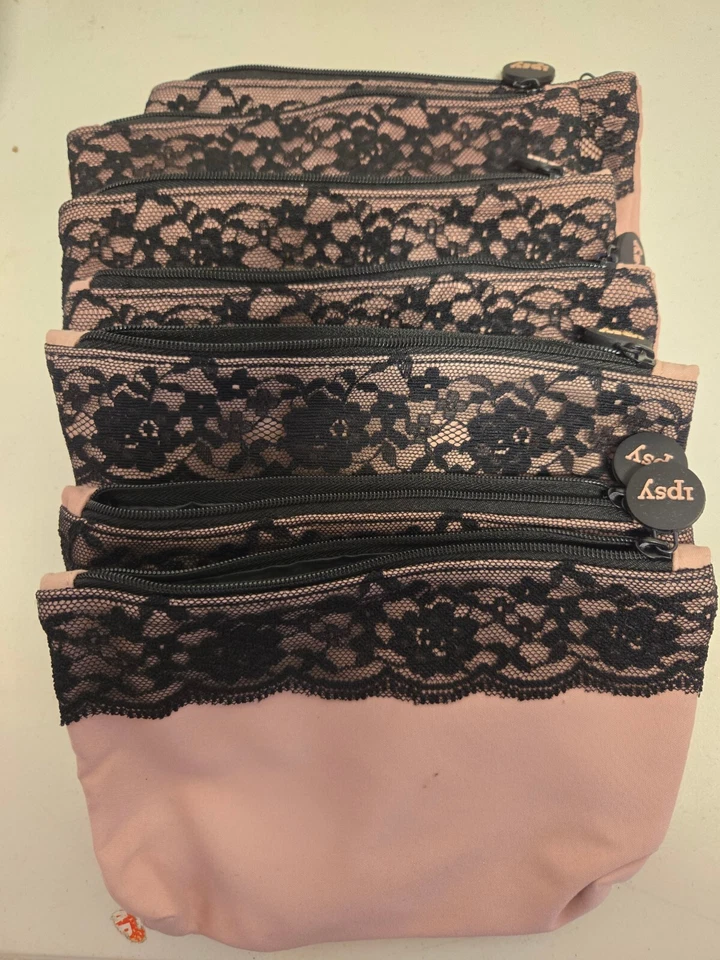 lote de 10 bolsas glamurosas maquillaje Ipsy febrero 2018 - encaje negro sobre rosa extra especial Foto 1 de 2