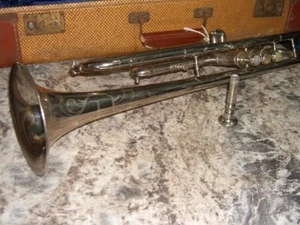Vintage MARCEAU silver tone trumpet in case - Picture 1 of 13