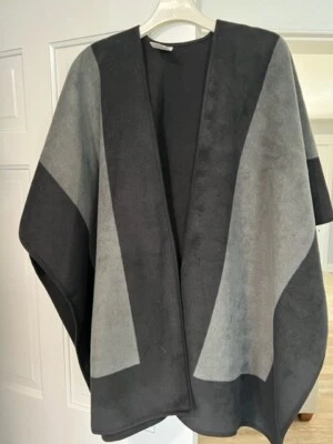 Woolrich Womens Black Gray Fleece Poncho Cape One Size - Image 1 of 4