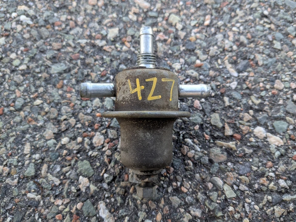 Регулятор давления топлива BOSCH MERCEDES-BENZ 450SE 450SL 450SLC 0280160007 - Изображение 1 из 4