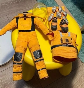 1/6 Space Suit Figure Hot Toys Stan Lee 2.0 MMS545 Guardians Of The Galaxy Vol.2 - Picture 1 of 3