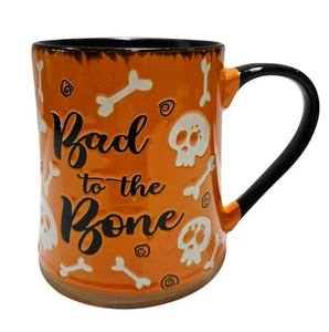 Eli + Ana Halloween BAD TO THE BONE Calavera Huesos Cerámica Taza Naranja Negro - Imagen 1 de 8