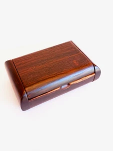 Portatarjetas de visita/tarjeta de crédito de madera exótica vintage escritorio artesanal - Imagen 1 de 4