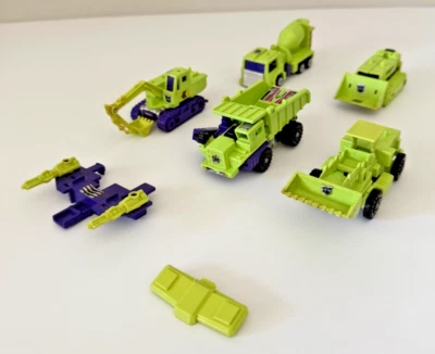 Vintage 1985 - Transformers Devastator - Toys Construction Trucks Incomplete Set - Image 1 of 4