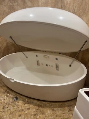 tanque flotador relaxtion Foto 1 de 4