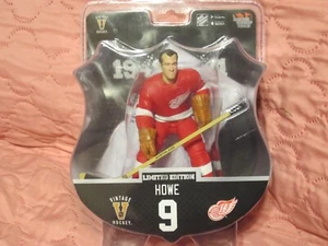 Figura Gordie Howe Detroit Red Wings 2018 Legends Imports Dragon NHL LE a 950 - Imagen 1 de 2