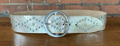 Cinturón de cuero italiano metálico talla grande Another Line tachuelas blancas hebilla de latón Foto 1 de 4