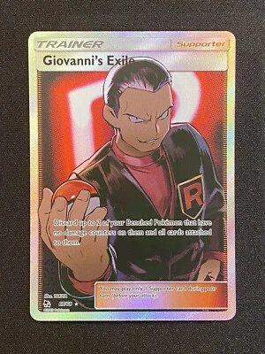 Tarjeta Pokémon Juego de Cartas Coleccionables - Giovanni's Exile 67/68 Arte Completo Ultra Raro Destinos Ocultos - Casi Nuevo Foto 1 de 3