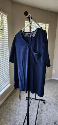 Koi Basics Men 2x Scrub Set Top and Pants Navy Blue Pre-owned Good Condition - Image 1 of 3