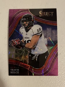 Selecciones de draft 2022 Panini Select #128 Travis Kelce nivel de campo láser púrpura - Imagen 1 de 3