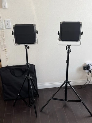 Neewer 660 RGB LED Video Lights Pair - Image 1 of 2