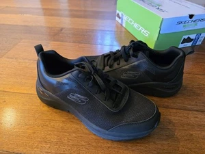 Skechers Arch Comfort Herren Ganztag Komfort Wanderschuh (schwarz) NEU Größe 9 - Bild 1 von 6