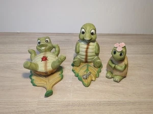 Set 3 statuine ceramica tartaruga Homco coccinella foglie da collezione - Foto 1 di 9