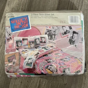 Vintage NUOVI KIDS ON THE BLOCK Twin taglia 3 pezzi. Set lenzuola USA anni 90 nuove sigillate - Foto 1 di 8