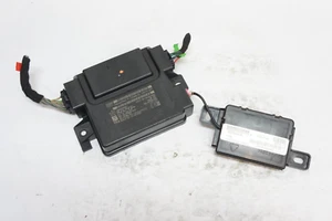 Jeep Cherokee 2015 módulo receptor de entrada sin llave con antena de entrada sin llave *A9341 - Imagen 1 de 9