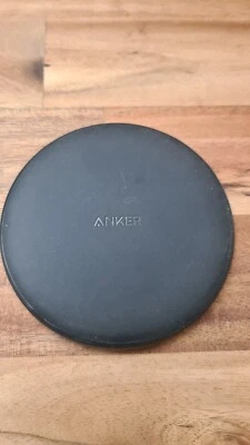 Anker PowerWave Pad, Wireless Charging Pad schwarz Kabellosen Laden 10W - Bild 1 von 4