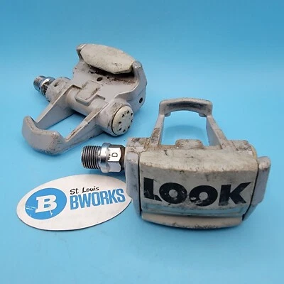 Vintage Look Arc Clipless Road Bike Pedals Made In France   k4 - Image 1 of 4