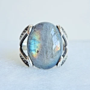 Oval Labradorite Statement Ring | 925 Sterling Silver | Size 9, 11g - Picture 1 of 17