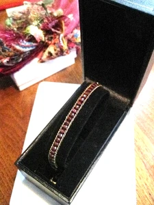 Pulsera Chan Luu Granate Lágrima Eslabón Dorado y Logo Dije Delicado Deslumbrante Nuevo Enero - Imagen 1 de 15