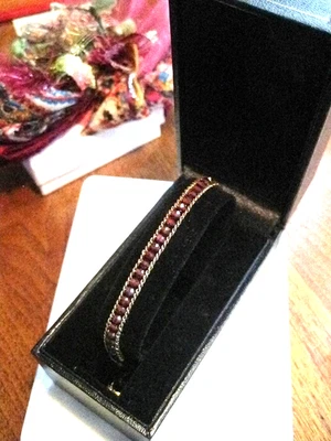 Chan Luu Bracelet Garnet Teardrop Gold Link & Logo Charm Dainty Dazzler New Jan - Image 1 of 4