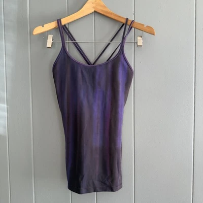 Sujetador Lululemon Power Y Tank Púrpura Ombre Espalda Entrecruzada Incorporado Talla 4-6 Foto 1 de 4