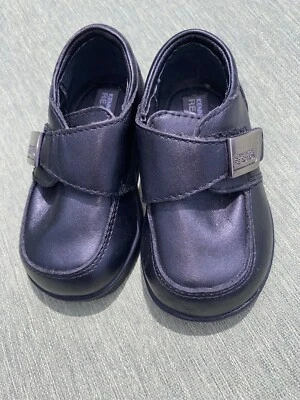 Boy's Toddler Kenneth Cole Reaction Tiny Flex Black Dress Shoes Leather Size 3.5 - Image 1 of 4