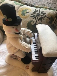 2005 Hallmark Animated JINGLE PALS Singing & Dancing Snowman Play Piano - Picture 1 of 6