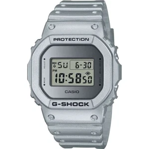 Orologio CASIO G-SHOCK DW-5600FF-8ER - Foto 1 di 2