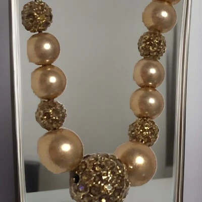 Gargantilla de extensión de cuentas y perlas de vidrio brillante dorado Carolee etiqueta de corazón Foto 1 de 4