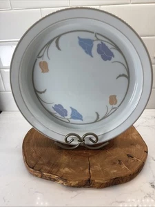 Dansk Tivoli Belles Fleurs Taupe Quiche Pie Plate Peach Blue Flowers 10 1/8” - Picture 1 of 6