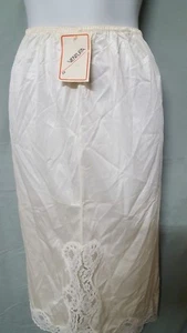 VENTURA 25" LONG CREAM  HALF SLIP SIZE 4X 36-44" WAIST - Picture 1 of 3