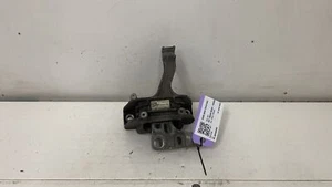 Audi A3 8v 2013-2017 1.6 ENGINE MOUNT (DRIVER SIDE) 5Q0199262BH - Picture 1 of 5