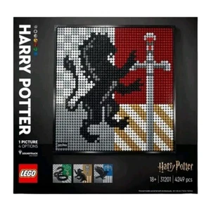 LEGO 31201 Harry Potter Hogwarts Crest New Retired Art GREAT GIFT IDEA - Picture 1 of 14