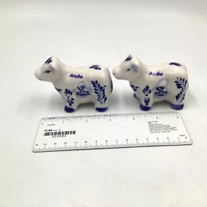 2 Cows Salt and Pepper Shaker Porcelain Aruba Gift Blue White Vintage - Picture 1 of 5
