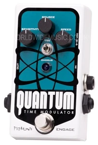 Pigtronix Quantum Time Modulator - Multi Dimension Chorus Vibrato Dynaflanger - Picture 1 of 1
