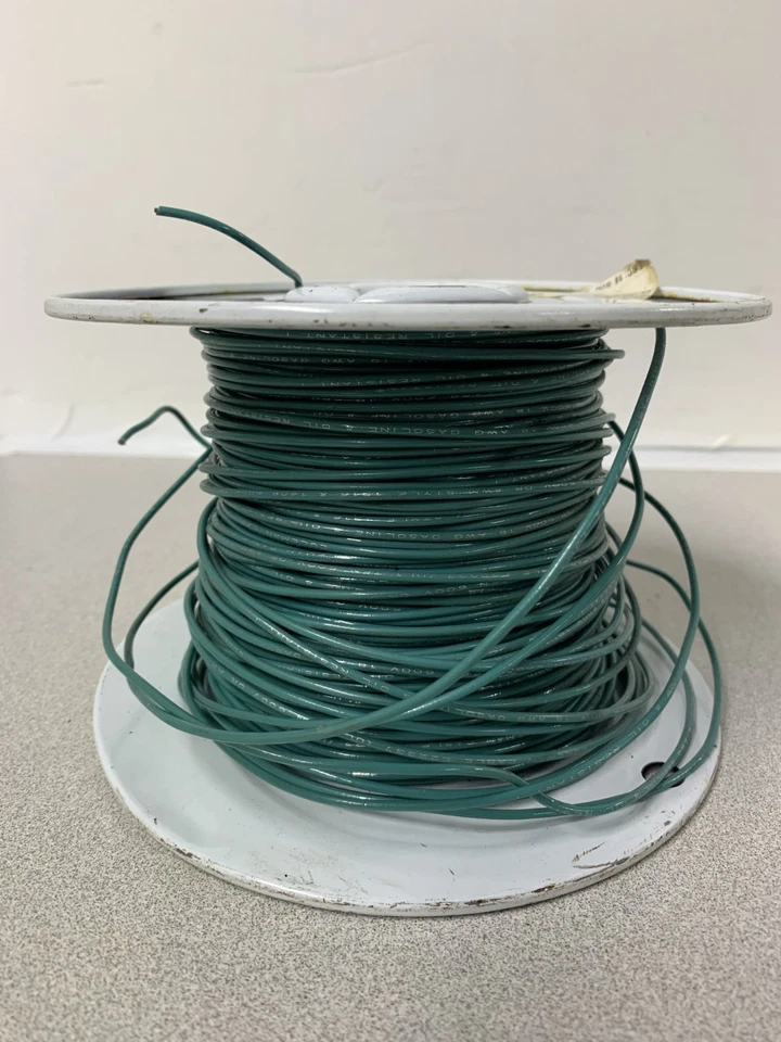 **Aprox 350' restante 16 verde trenzado CU TFFN accesorio cable Coleman Inc Foto 1 de 3