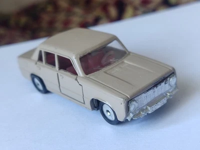 USSR VAZ 2101 yellow Kopeck M 1/60 Soviet Union Remake Diecast Retro Car - Image 1 of 4