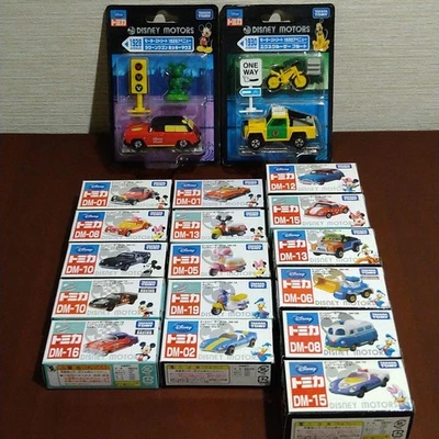 Tomica Disney Mickey, Minnie, Pluto, Donald, Goofy 18 cars - Image 1 of 4