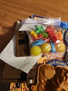 Vintage Monster In My Pocket Monster Clash Playset Complete - Picture 1 of 8