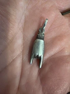 Vintage 800 Silver Figa Hand Italian Charm Pendant Ward Off Evil Malocchio - Picture 1 of 5