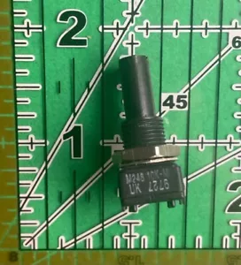 Spectrol Linear Potentiometer 10k Ohm 1/2W 248-710-103 Conductive Plastic 20pcs - Picture 1 of 6