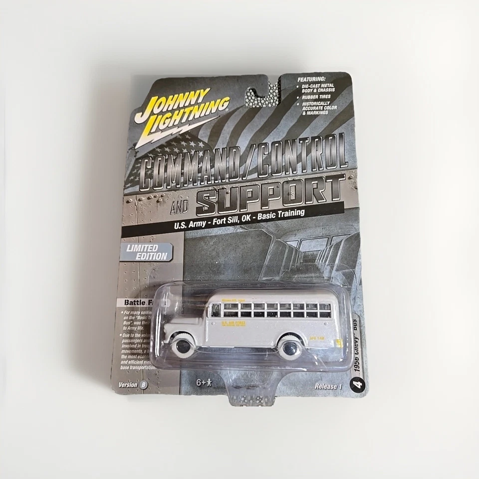 Autobús Chevy Johnny Lightning Command Control Support Fort Sill, OK Chase White 1956 Foto 1 de 2
