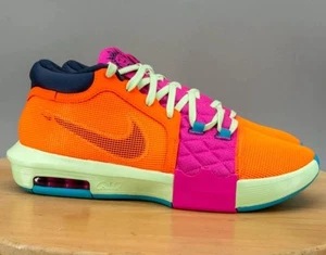 Nike Lebron Witness 8 FB2239-800O Range Fuchsia Grün Blau Herren Größe 8 Neu ohne Karton - Bild 1 von 8