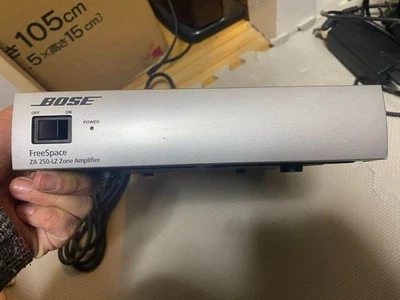 Amplificatore di potenza BOSE IZA 250-LZ FreeSpace 250 W - usato - con cavo d... - Immagine 1 di 4