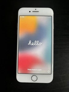 iPhone 7 (32GB) Unlocked Used - Photo 1 sur 5