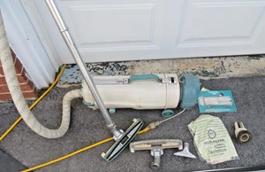 Vintage Electrolux White Canister Vacuum Cleaner Model L Cord Rewinder Manual - Picture 1 of 12